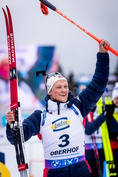 Zum ersten Mal ganz oben auf dem Weltcup-Podest: Endre Strömsheim.