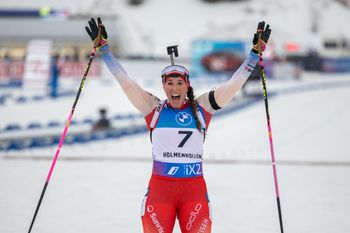 Zweiter Weltcupsieg für Lena Häcki-Groß aus der Schweiz.