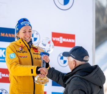 Als sechste Deutsche gewinnt Franziska Preuß den Gesamtweltcup der Frauen.