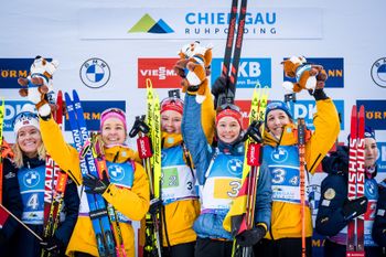 Sieg für die deutschen Damen mit Scherer, Grotian, Schneider und Preuss.