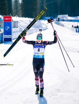 First austrian winning a gold medal at Biathlon World Championships: Lisa Theresa Hauser.