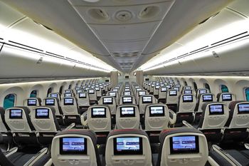 Mit Air Canada fliegen du und 7 Freunde von Frankfurt aus nach Kelowna.