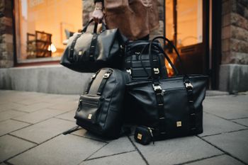 Reisen mit viel Gepäck ist oft eine Herausforderung.