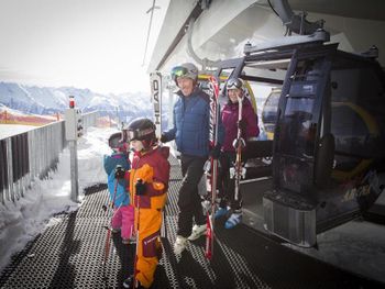 Raus aus der Gondel und rein ins Pistenvergnügen - wie hier am Falschbachlift in der Zillertal Arena