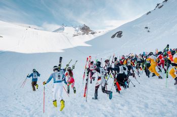 Strategy and endurance make all the difference on the 150-meter uphill section, determining who takes the lead.