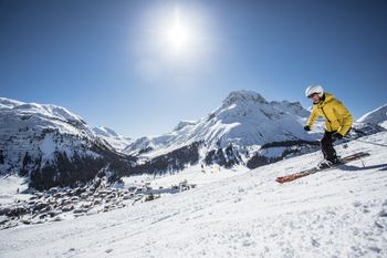 305 nathlos verbundene Pistenkilometer erwarten euch in Ski Arlberg.