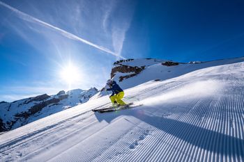 Die Abfahrt vom Titlis nach Engelberg zählt zu den längsten Pisten in den Alpen.