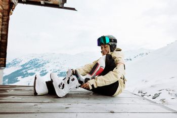 FALKE ESS überträgt langjähriges Strickwissen in den Bereich der Sportbiomechanik.