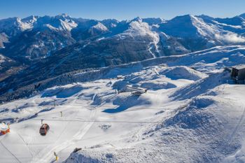 Traumpanorama und abwechslungsreiche Pisten - das erwartet Wintersportler in Gastein.