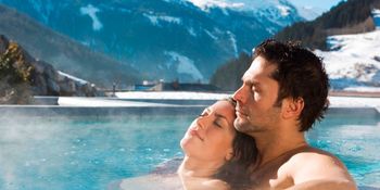 Gleich zwei Thermen laden in Gastein zum Entspannen ein.