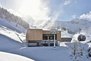 Mit der neuen Gondelbahn kommen die Gäste von Mellau ins Skigebiet.