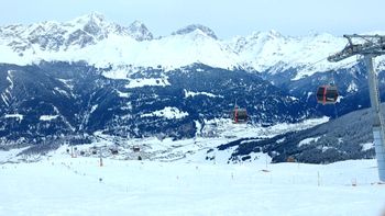 Gewinne einen Skiurlaub in der Schweiz