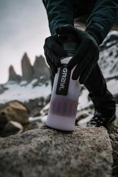Besonders beliebt sind GRAYL Wasserfilter bei längeren Wanderungen.