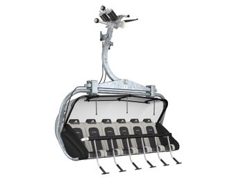 Die Sessel sind beheizt und mit Wetterschutzhauben ausgestattet.