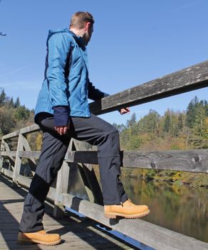 Die Adakit ist eine technische Softshellhose mit 2-Wege-Stretch.