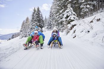 Die Rodelbahn am Rangger Köpfl ist 10 km lang.