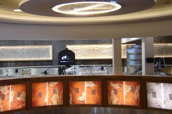 Das Restaurant Alp Trida ist umfassend modernisiert.