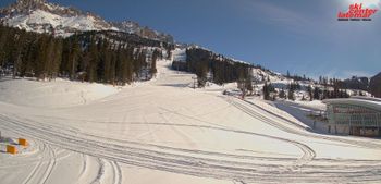 Ski areas in orange zones, such as Obereggen, would not have been allowed to open yet anyway.