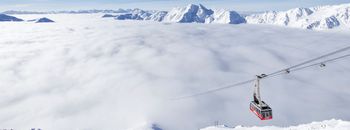 Bis auf eine Höhe von 3.212 Metern reichen die Pisten am Schnalstaler Gletscher