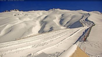 Jede Menge Neuschnee aber geschlossene Pisten: Blick auf die Webcam im neuseeländischen Skigebiet Treble Cone.