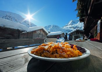 Familiäre Atmosphäre und authentische Gastfreundschaft gehören in Pfelders zur gelebten Tradition.