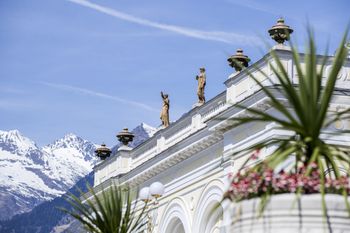 Im Meraner Land kann man im Frühjahr beides haben: Powder und Palmen.