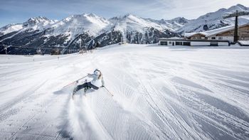 Mit der The Curv Serie sind sowohl kurze also auch lange Schwünge möglich.