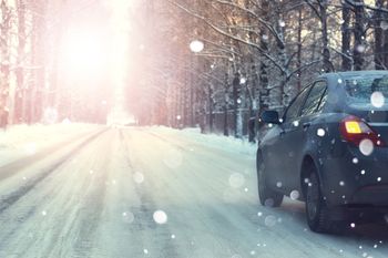 Von 1. November bis 31. März sind in den französischen Bergregionen Winterreifen Pflicht.