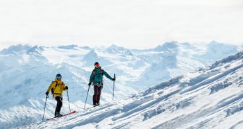 Mit der neuen SCOTT Touring-Kollektion bist du richtig ausgestattet.
