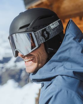 Die SCOTT Shield Recycled Goggle ist das erste Kreislaufprodukt der Marke.