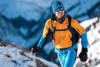 Für ambitionierte Tourengeher ist die Softshell Jacket Kals ein verlässlicher Begleiter.