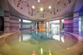 Im Römisch-Irischen Bad verschmelzen die wohltuenden Effekte der römischen Badekultur mit den Badetraditionen der Iren.