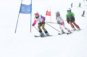 Auch Kinder können beim Seilrennen starten.