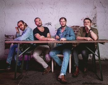 Hits wie Bussi Baby, Bologna und Columbia gehören zu den bekanntesten Hits von WANDA.