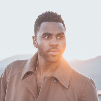 Megastar Jason Derulo kommt zum Ski Opening nach Ischgl.