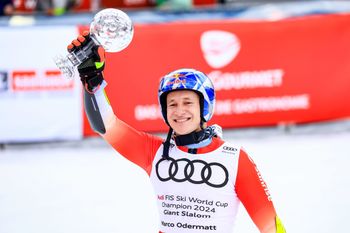 Mit großem Vorsprung gewinnt Marco Odermatt die kleine Kristallkugel im Riesenslalom.