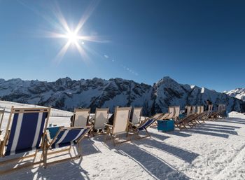 Genieße die Sonne auf dem Ahornplateau.