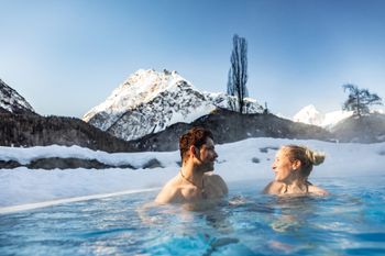 Im Bogn Engiadina erwartet dich Entspannung pur - beim 