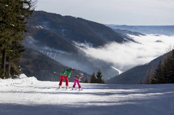 Im In- und Ausland suchte der Bürgermeister lange nach einem neuen Käufer für das Skigebiet.