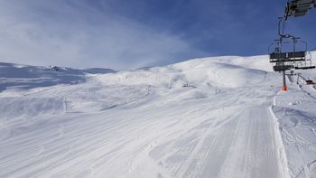 Die breiten, hervorragend präparierten Pisten laden zum gemütlichen Carven ein.