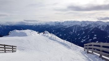 An der Bergstation des Thurntalerlifts beginnt die spektakuläre, sechs Kilometer lange Talabfahrt (Piste Nr. 1).