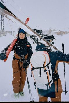 Lawinenrucksäcke können im Notfall Leben retten.