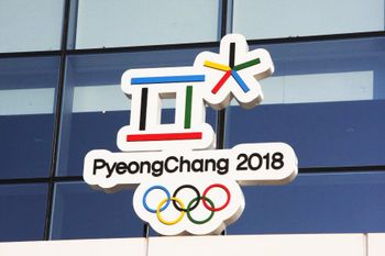 Their ticket to the Olympic Winter Games 2018 in Pyeongchang - that's what the U.S. Snowboard Team and U.S. Freeski Team athletes compete for.