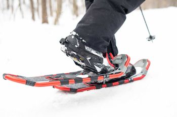 Snowshoes must fit tightly and securely.