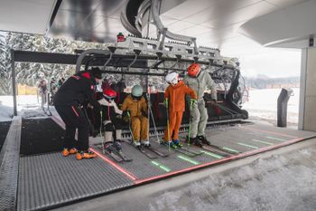 Einfache Anreise, komfortable Bergbahnen und familienfreundliche Pisten.