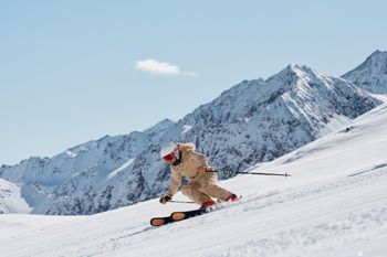 Mit dem Stubai Skipass erhältst du Zugang zu allen vier Skigebieten.