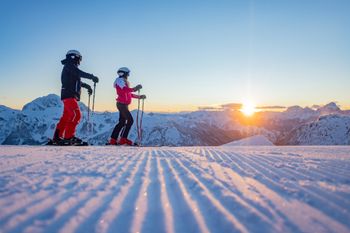 Beim Sonnenskilauf kannst du zum Saisonende nochmal so richtig sparen.