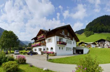 General information about your stay at Walliser-Stube