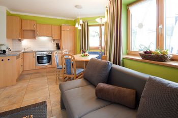 Kitchen and living room Top 1-3