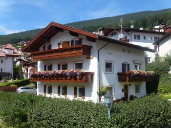 General information about your stay at Cesa Rabanser Apartments